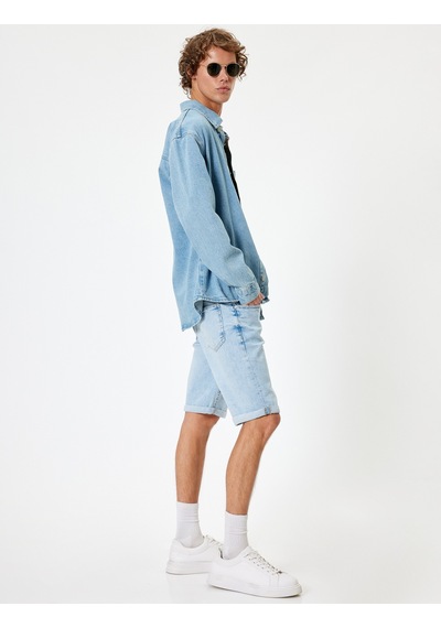 Koton Slim Fit Kot Şort Bermuda Katlama Paçalı Düğme Detaylı Bleach 4sam40027ıd Açık Mavi Koton Slim Fit Kot Şort Bermuda Katlama Paçalı Düğme Detaylı Bleach 4sam40027ıd Açık Mavi