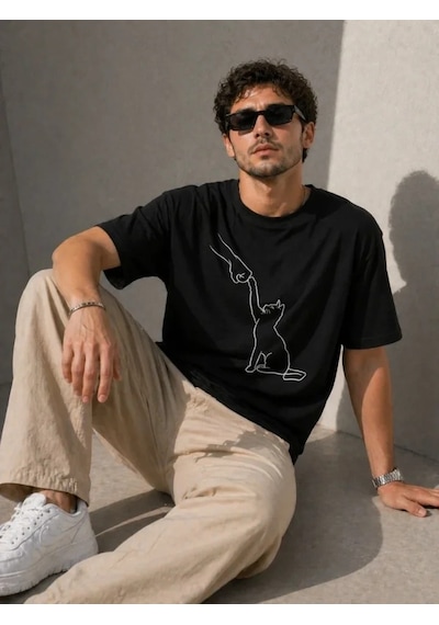 Defymoda Erkek Minimal Kedi Çizim Baskılı Tişört Kısa Kol Yazlık T-shirt - Siyah