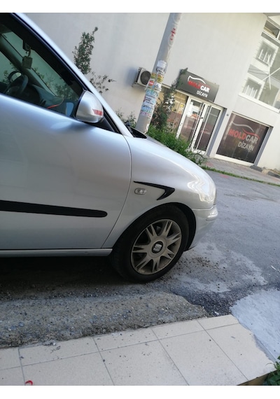 Seat Cordoba Çamurluk Venti Piano Black