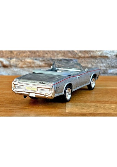 1:43 Ölçekli Lisanslı Metal Retro Amerikan Arabaları - 1966 Pontiac Gto - 10 Cm
