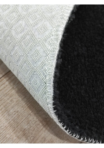 Balat Halı Elips Yumuşak Kaymaz Taban Siyah Peluş Halı Yolluk