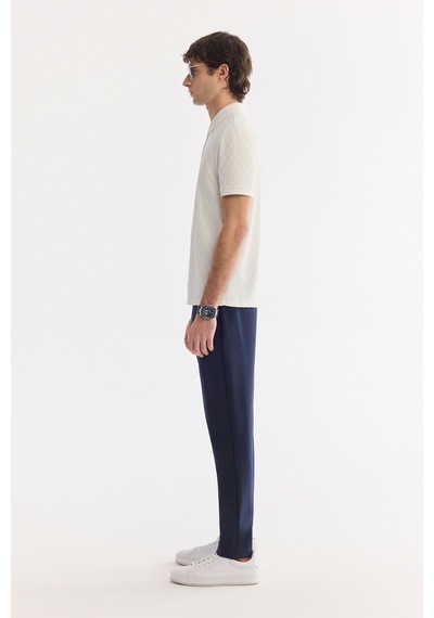 Avva Erkek Ekru Kıvrılmaz Polo Yaka Fermuarlı Regular Fit T-shirt A61y1090