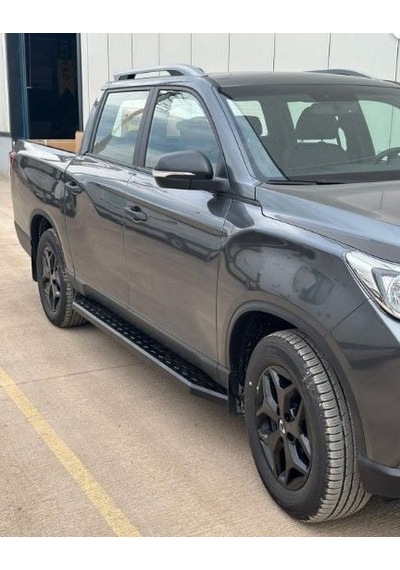 Ford Ranger Yan Basamak Aqm-q30