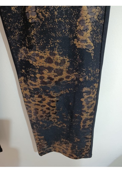 Anne Moda Ankara Kadın, Yüksek,bel,esnek,şık,ışıltılı,büyük Beden Pantolon Altın - Siyah Anne Moda Ankara Kadın, Yüksek,bel,esnek,şık,ışıltılı,büyük Beden Pantolon Altın - Siyah