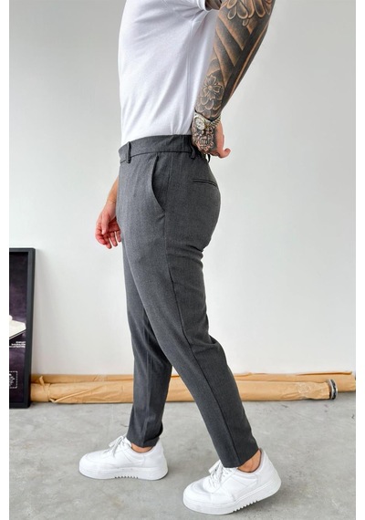 Koyu Gri Basic Regular Fit Kumaş Pantolon