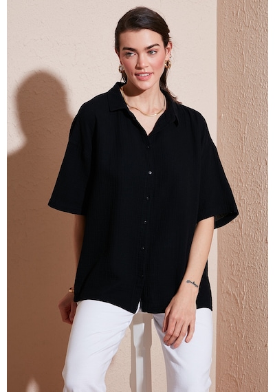 Lela Pamuklu Regular Fit Yırtmaçlı Kısa Kollu Bayan Gömlek Cf25S166965 Siyah