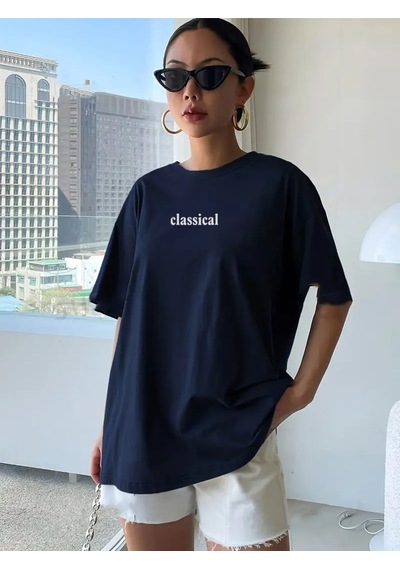 Kadın Lacivert Classical Ön Baskılı Oversize T-shirt Lacivert