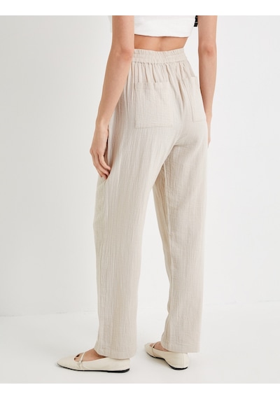 Koton Beli Bağcıklı Pantolon Cep Detaylı Pamuklu Normal Bel Taş 4sak40131pw Taş Koton Beli Bağcıklı Pantolon Cep Detaylı Pamuklu Normal Bel Taş 4sak40131pw Taş