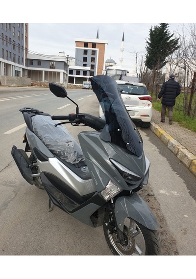Motocam Volta Apec Apx5 Ön Cam 2023-2026 Model 68cm Siyah Renkli 4mm Orta Boylu