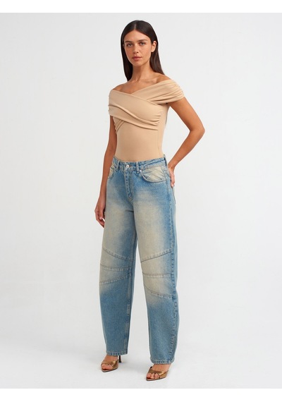 Dilvin Omuzları Açık Büzgülü Bodysuit Bej