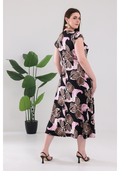 Madwilo Kadın Pembe Floral Desen Fırfır Kol Kruvaze Yaka Büyük Beden Esnek Maxi Elbise