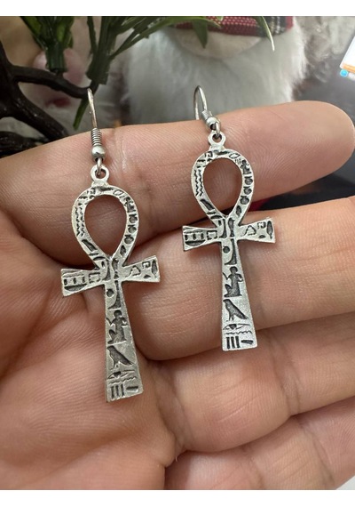 Ankh Formlu Sembolik Metal Tasarım Sallantılı Küpe Çok Renkli