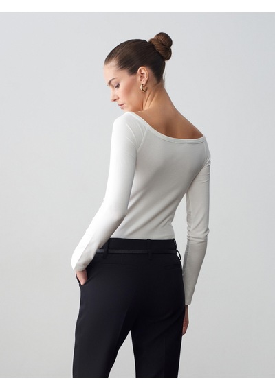Dilvin 32661 Düğme Detaylı Bodysuit-ekru