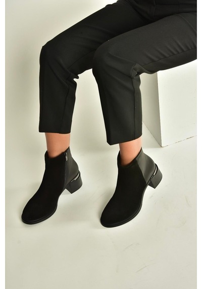 Fox Shoes V555559502 Siyah Hakiki Deri Süet Kalın Topuklu Kadın Bot Siyah