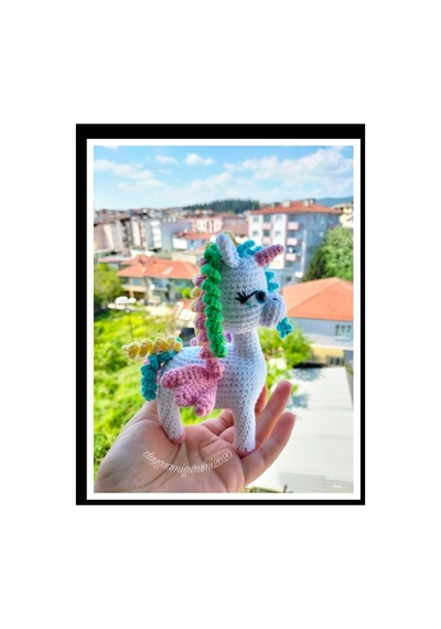 Unicorn tek boynuzlu oyuncak at amigurumi oyuncak bebek beyaz at