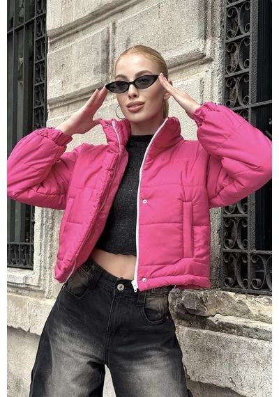 Pembe Dik Yaka Çıtçıtlı Fermuarlı Kısa Şişme Mont