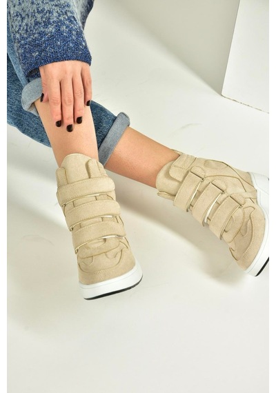 Fox Shoes V367856002 Bej Süet Gizli Topuklu Cırtlı Spor Bot Bej