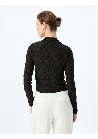 Koton Büzgülü Dokulu Slim Fit Uzun Kollu Dik Yaka Tişört Siyah 5wak50337ek Siyah