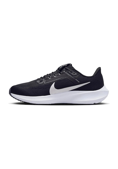 Nike Pegasus 40 Erkek Koşu Ayakkabısı Siyah React Ve Air Zoom Destekli Running Ayakkabı Dv3853-001 SİYAH-BEYAZ Nike Pegasus 40 Erkek Koşu Ayakkabısı Siyah React Ve Air Zoom Destekli Running Ayakkabı Dv3853-001 SİYAH-BEYAZ