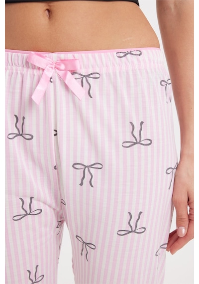 Tudors Kadın Regular Fit Klasik Kesim Viskon Beli Lastikli Fiyonk Detaylı Baskılı Pembe Pijama Altı-51005 Tudors Kadın Regular Fit Klasik Kesim Viskon Beli Lastikli Fiyonk Detaylı Baskılı Pembe Pijama Altı-51005