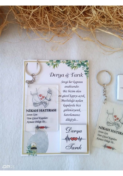 Farklı Market Nikah Hediyersi Çikolata Ve Anahtarlı 25 Adet