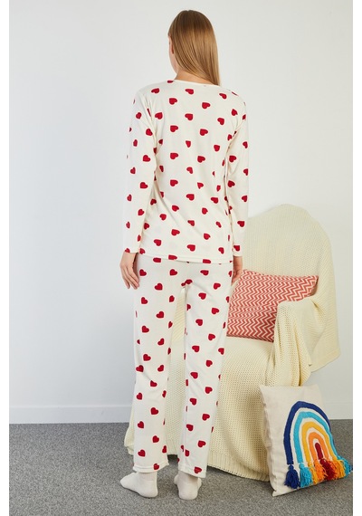 Fullamoda Kalp Desenli Bisiklet Yaka Süet Pijama Takımı Ekru
