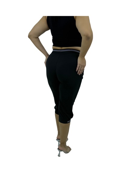 Motivation Büyük Beden Lastikli Yüksek Bel Paça Lastik Detaylı Bağcıklı Cepli Kadın Kapri Siyah Motivation Büyük Beden Lastikli Yüksek Bel Paça Lastik Detaylı Bağcıklı Cepli Kadın Kapri Siyah