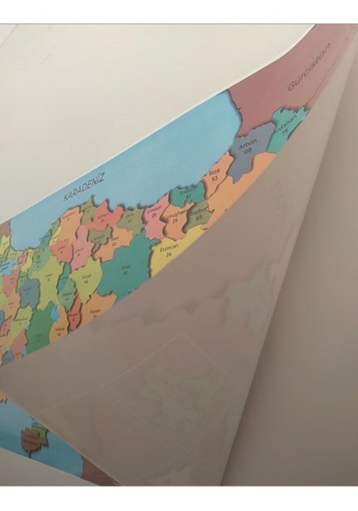 Duvara Kendiliğinden Manyetik Yapışan Yazılıp Silinebilen Renkli Türkiye Haritası 118 X 56 Cm Şeffaf