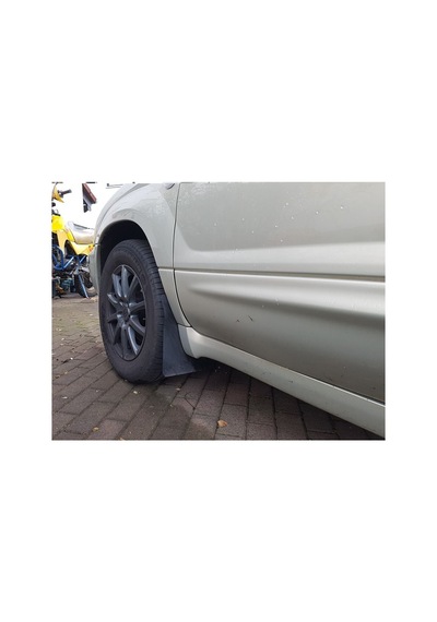 2005 Subaru Forester Çamurluk Paçalıkları Ön Mudflaps Front