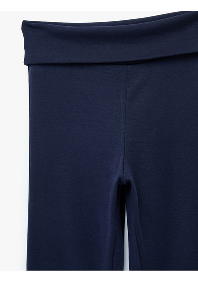 Koton Slim Fit Modal Karışımlı İspanyol Paça Pantolon Lacivert 6sal40098ık