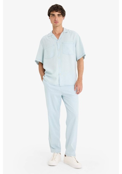 Defacto Relax Fit Pamuklu Akışkan Kumaş Kısa Kollu Gömlek E1388AX25SM Mavi Defacto Relax Fit Pamuklu Akışkan Kumaş Kısa Kollu Gömlek E1388AX25SM Mavi