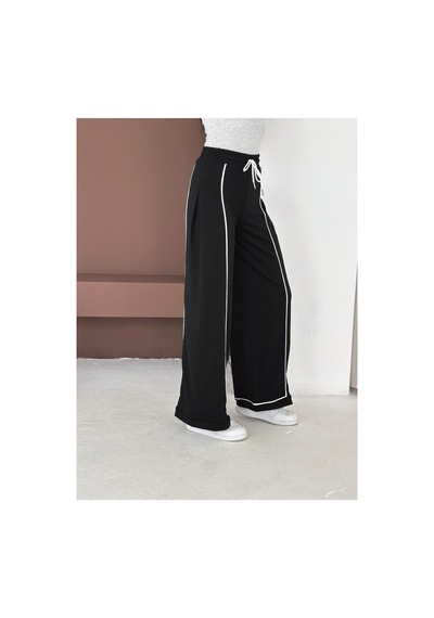 Gugus Kadın Beyaz Şerili Modal Pileli Eşofman Altı Wide Leg Siyah