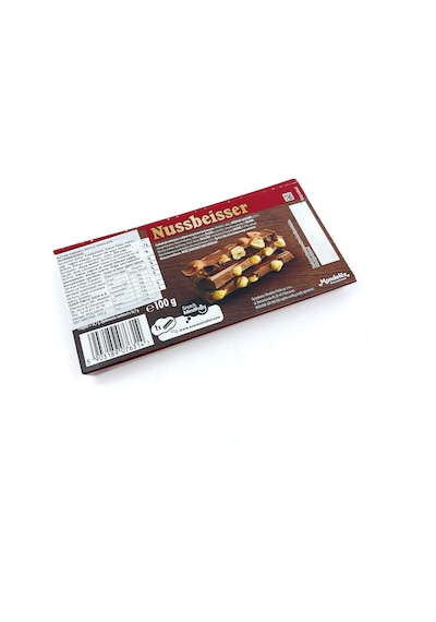 Nussbeisser Bütün Fındıklı Sütlü Çikolata 100 G