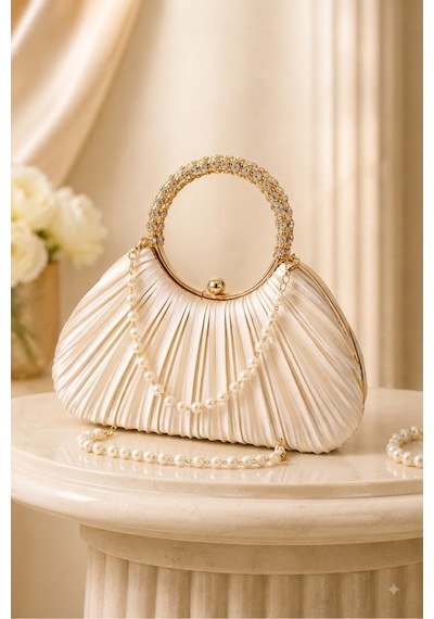 Famels Pileli /pilseli Çanta Yeni Model Ten Saten Pilseli Abiye Çanta Kol/el Çantası Taşlı Ve İncili Kulp Gold Kasa Zincirli Bej Saten Famels Pileli /pilseli Çanta Yeni Model Ten Saten Pilseli Abiye Çanta Kol/el Çantası Taşlı Ve İncili Kulp Gold Kasa Zincirli Bej Saten