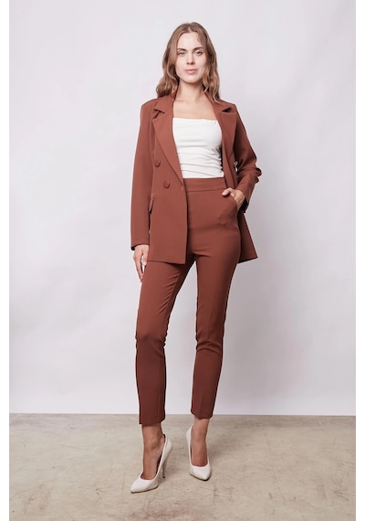 Kadın Düğme Detaylı Uzun Kol Şık Ofis Süs Cep Kapaklı Kumaş Blazer Ceket-koyu Taba K.taba Kadın Düğme Detaylı Uzun Kol Şık Ofis Süs Cep Kapaklı Kumaş Blazer Ceket-koyu Taba K.taba