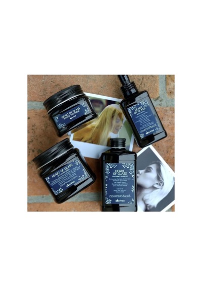 Heart Of Glass Silkening Shampoo Sarışınlık Geliştirici Şampuan 2