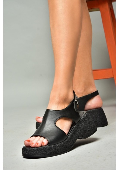 Fox Shoes S996945009 Siyah Yüksek Tabanlı Kadın Sandalet Siyah