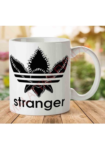 1-916 Adidas Stranger Things İki Tarafı Baskılı Kupa Bardak.jpg Çok Renkli
