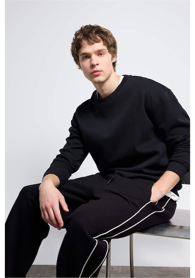 Defacto - 	Boxy Fit Bisiklet Yaka Basic Düz Pike Sweatshirt E1519AX25SP Siyah