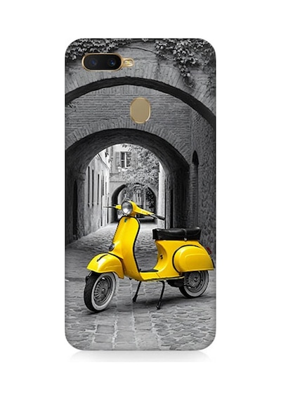 Oppo Reno Ax7 Uyumlu Taş Sokakta Sarı Vespa Motosiklet Desenli Silikon Kılıf Çok Renkli