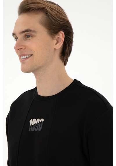 U.S. Polo Assn. Erkek Comfort Fit Bisiklet Yaka Siyah Sweatshirt 50293430-VR046