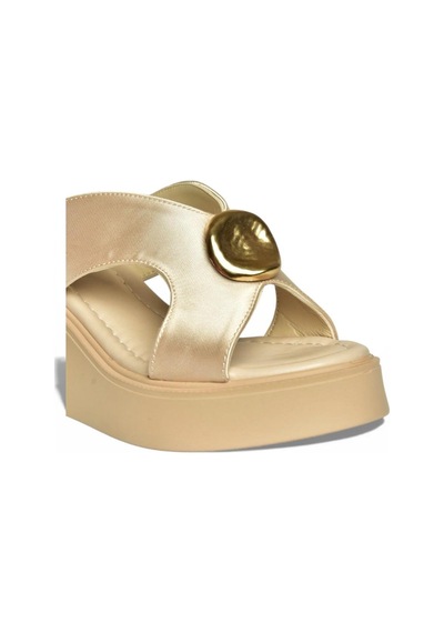 Fox Shoes Y973965404 Bej Kumaş Dolgu Tabanlı Kadın Terlik Bej