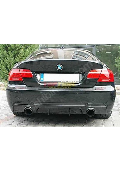 Bmw E92 Coupe Arka Tampon Difüzörü P.siyah Plastik