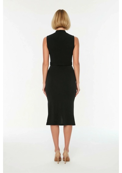 Benerly Kadın Kolsuz Dik Yaka Drape Detaylı Kemerli Midi Bodycon Esnek Ör Siyah Benerly Kadın Kolsuz Dik Yaka Drape Detaylı Kemerli Midi Bodycon Esnek Ör Siyah