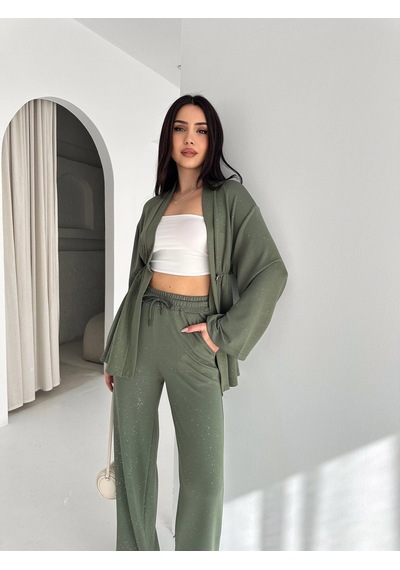 Kadın Simli Uzun Kol Modal Kumaş Kimono Pantolon İkili Takım Şık Ve Rahat Kadın Takım Yeşil Kadın Simli Uzun Kol Modal Kumaş Kimono Pantolon İkili Takım Şık Ve Rahat Kadın Takım Yeşil