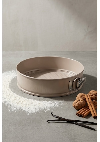 Cooker 26 Cm Kelepçeli Kek Kalıbı Ckr3563 Bej