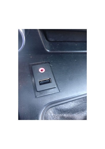 1990-1993 Toyota Celica Gösterge Paneli Usb Aux Adaptörü