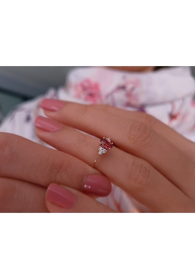 Sirius Pırlanta Ve Oval Pembe Turmalin Taşlı Yüzük 0817R0255