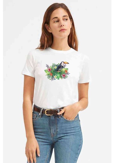 Sulu Boya American Papağanı Baskılı Beyaz Kadın Tshirt