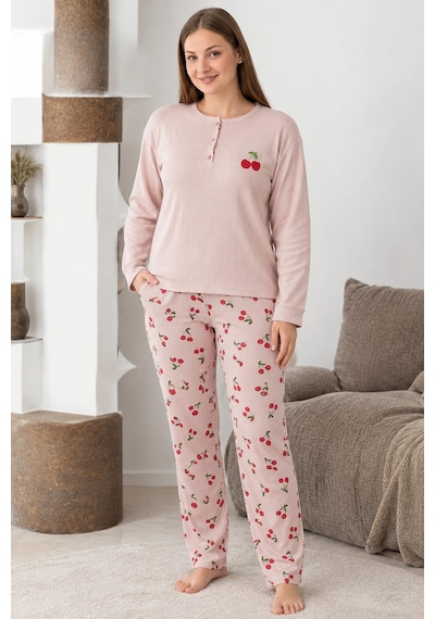 Boyraz Lindros Kadın Düğme Yaka Raporlu İnterlok Kışlık Battal Pijama Takımı 0268 - 1 Adet Pudra Boyraz Lindros Kadın Düğme Yaka Raporlu İnterlok Kışlık Battal Pijama Takımı 0268 - 1 Adet Pudra
